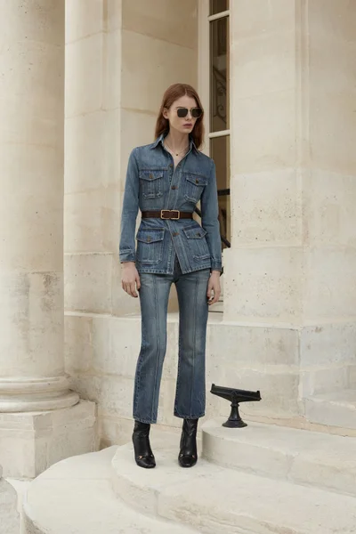 Look 38